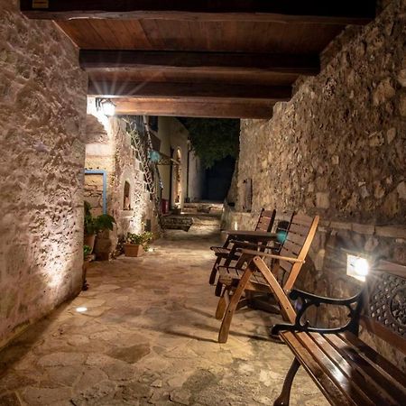 Stamatogiannis Traditional Apartments Kaliviani ภายนอก รูปภาพ