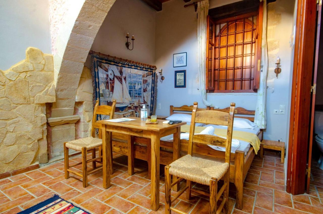 Stamatogiannis Traditional Apartments Kaliviani ภายนอก รูปภาพ