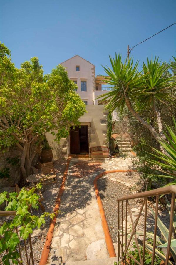 Stamatogiannis Traditional Apartments Kaliviani ภายนอก รูปภาพ