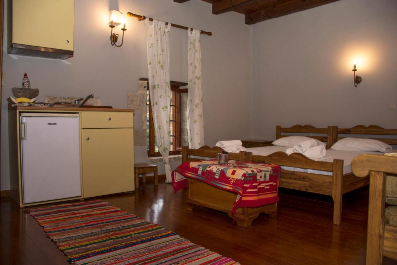 Stamatogiannis Traditional Apartments Kaliviani ภายนอก รูปภาพ